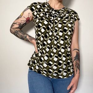 Worthington Retro Sleeveless Top